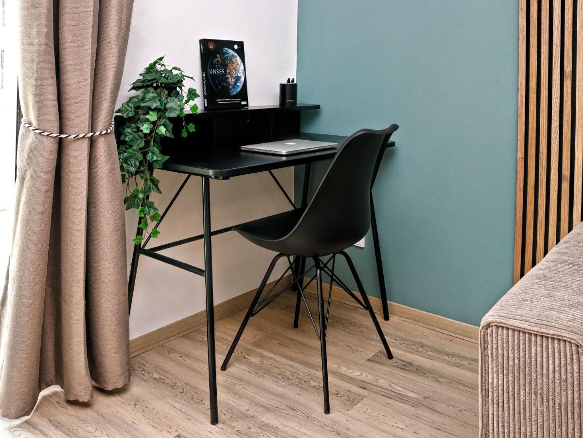 Lightplace • Design • Boxspring • Balkon • 2 Smart Tv •Innenstadt Braunschweig Luaran gambar