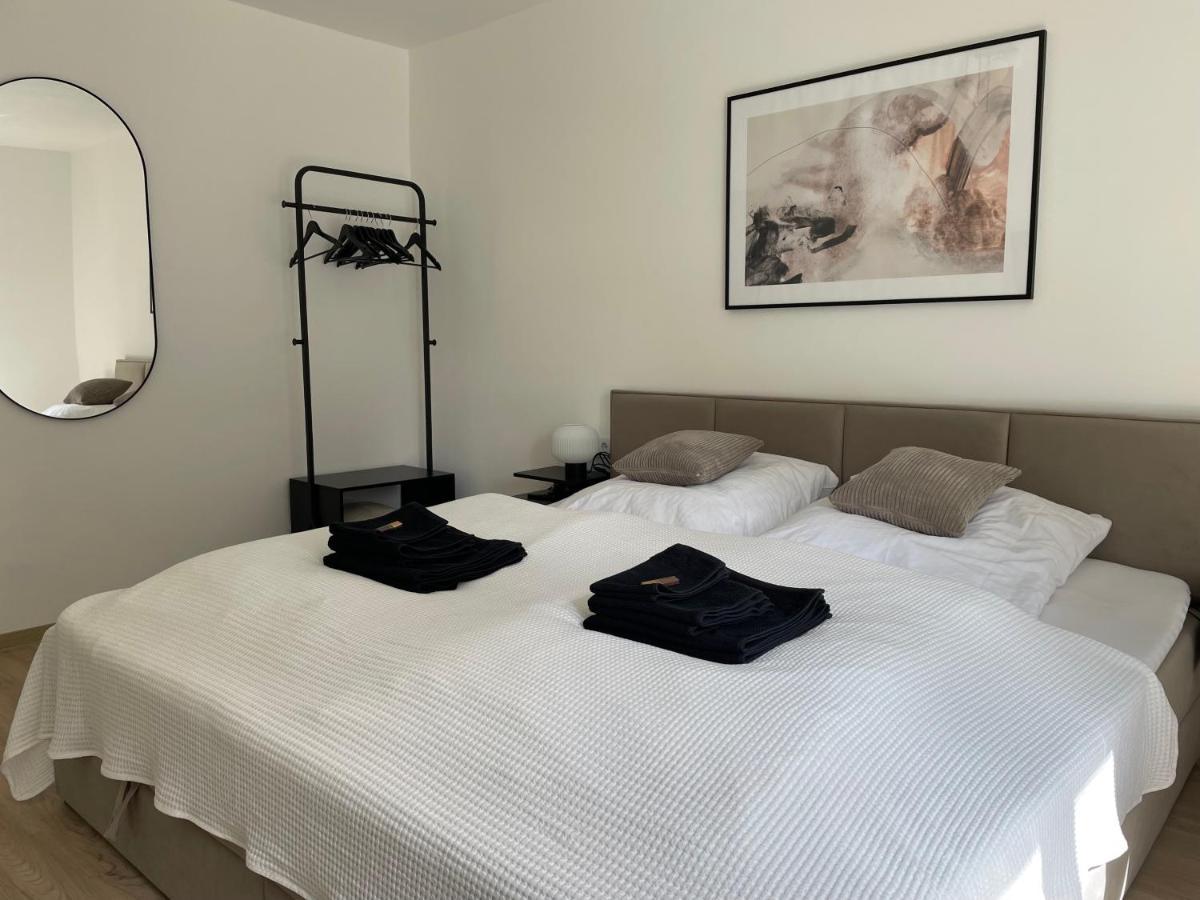 Lightplace • Design • Boxspring • Balkon • 2 Smart Tv •Innenstadt Braunschweig Luaran gambar