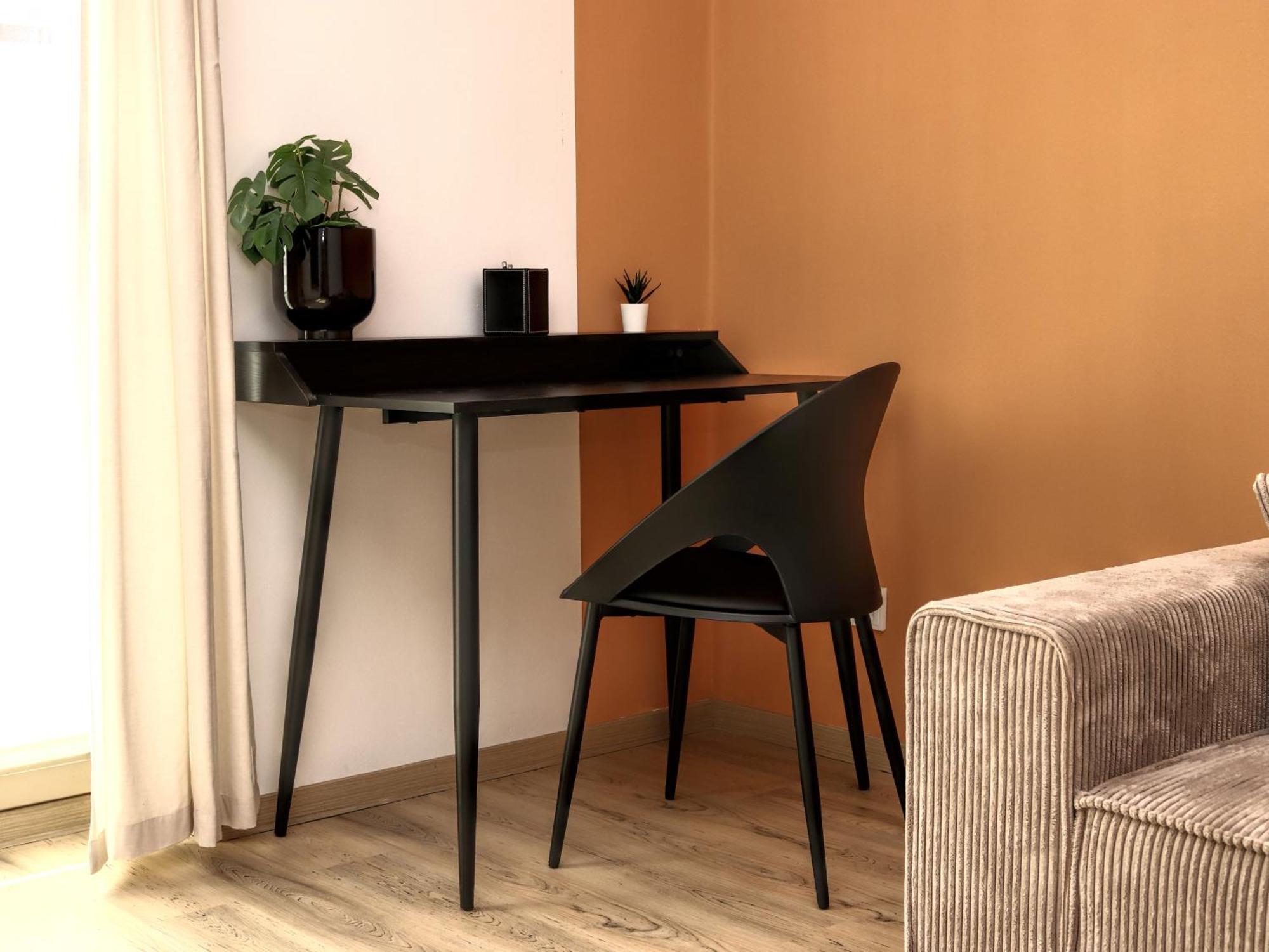 Lightplace • Design • Boxspring • Balkon • 2 Smart Tv •Innenstadt Braunschweig Luaran gambar