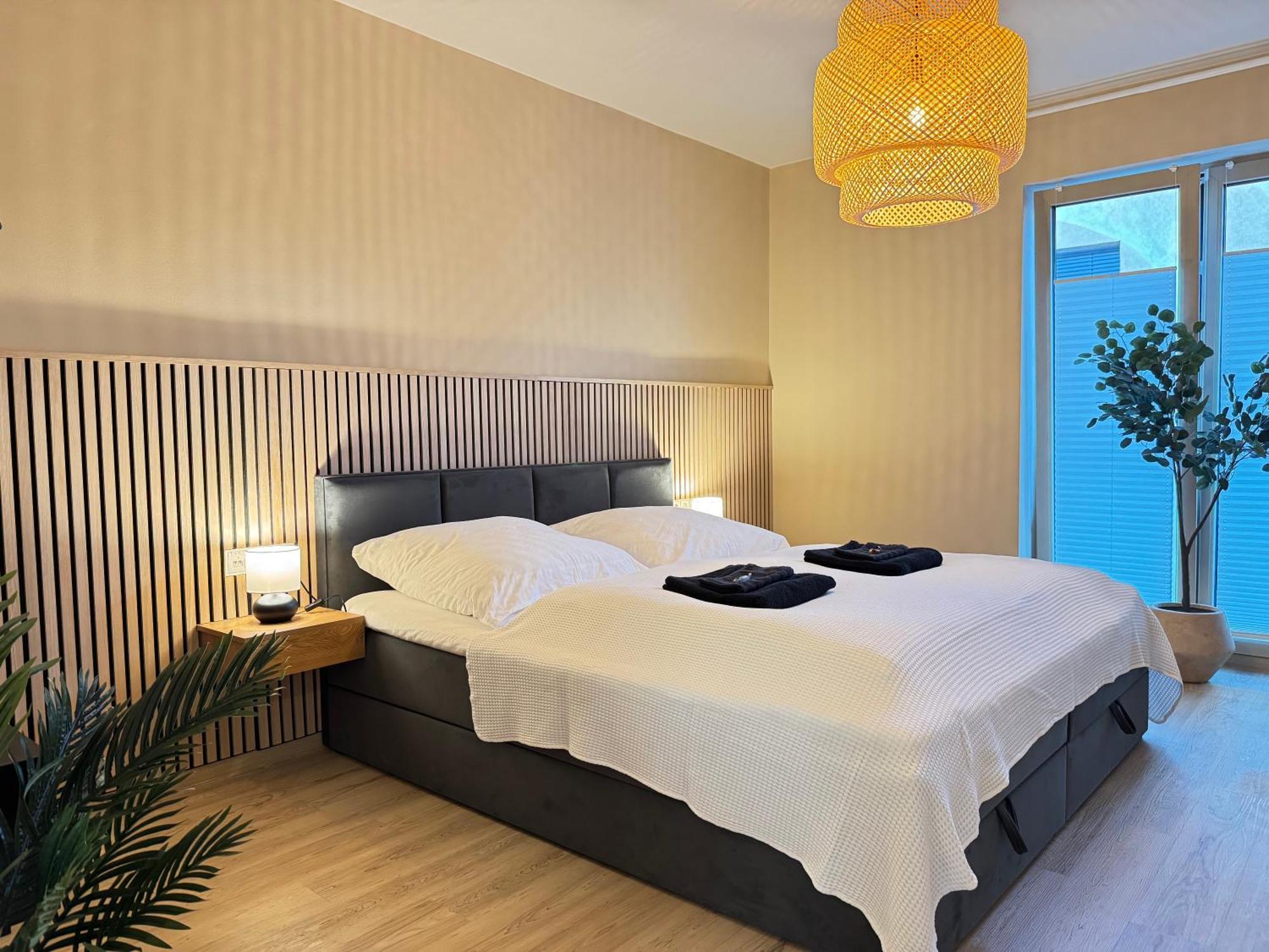 Lightplace • Design • Boxspring • Balkon • 2 Smart Tv •Innenstadt Braunschweig Luaran gambar